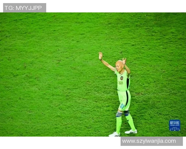 当今足球界最受欢迎的几位明星球员及其成就分析